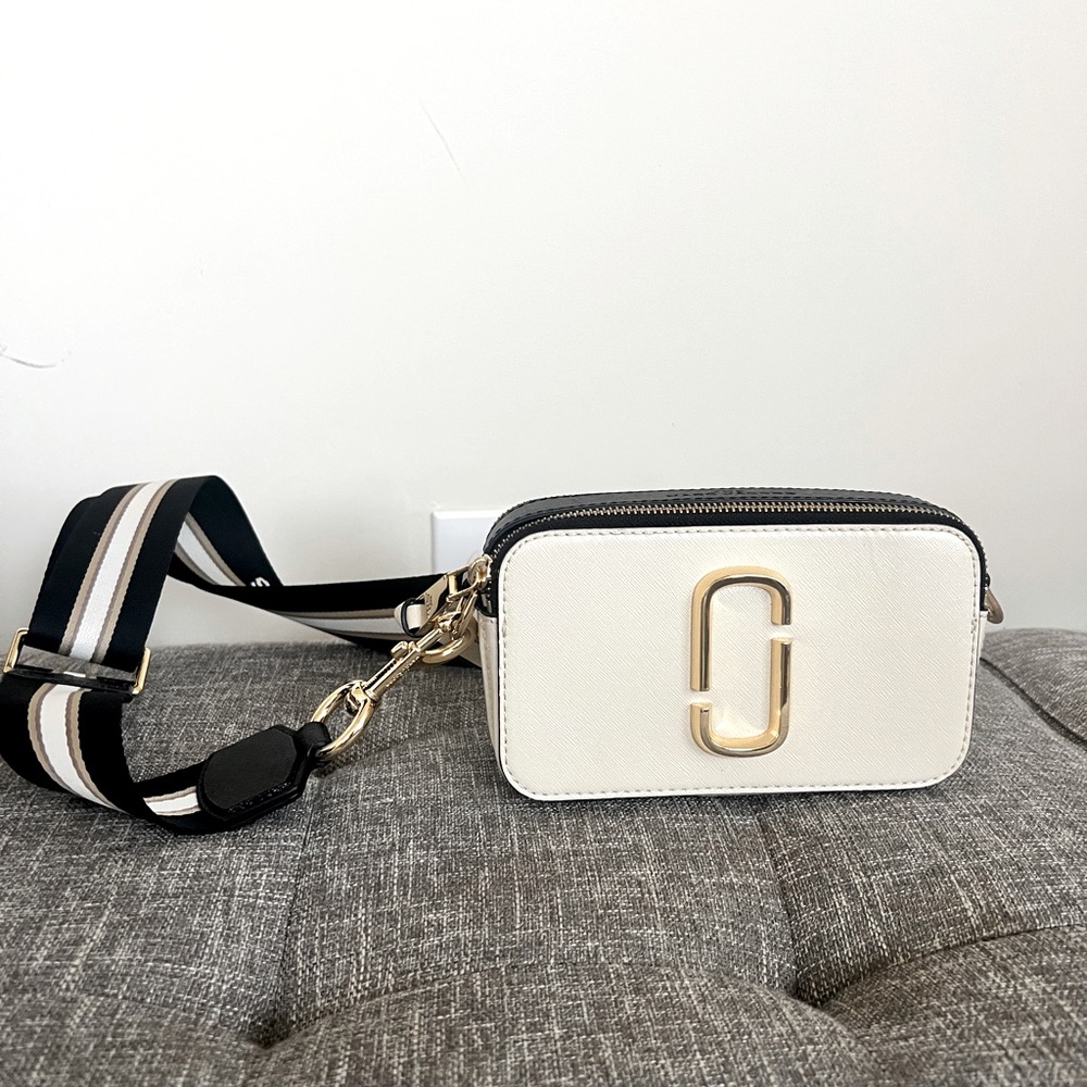 Marc Jacobs Camera Snapshot Bag Off white / black